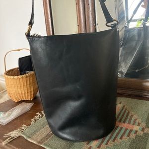 Madewell black leather bucket bag
